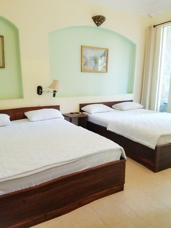 Caroline Hotel Хошимин Экстерьер фото