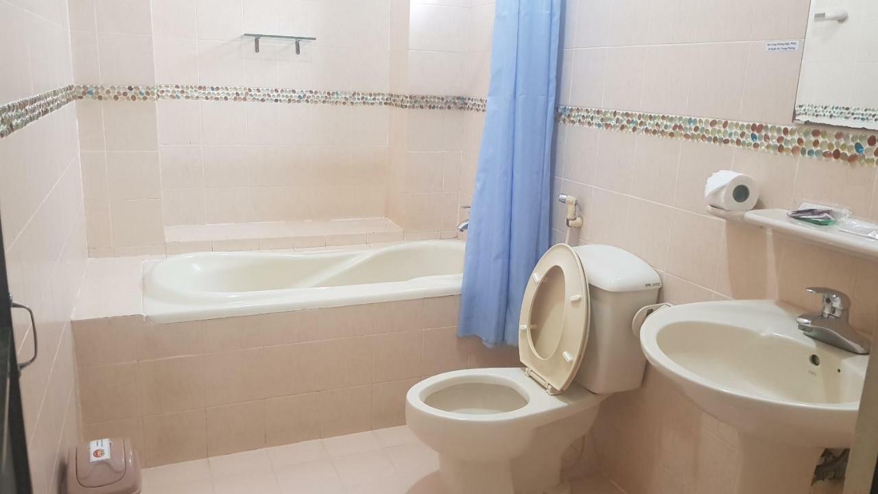 Caroline Hotel Хошимин Экстерьер фото